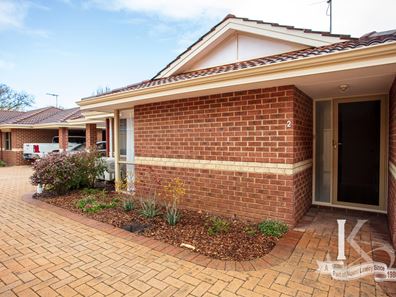 2/210 Crawford Road, Inglewood WA 6052