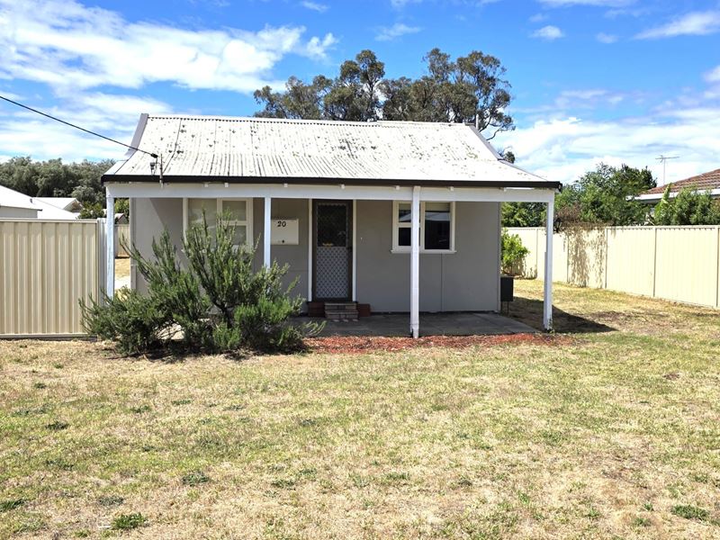 20 Kitchener Street, Dudley Park WA 6210