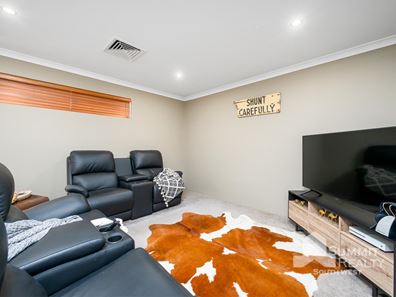 33 Denison Link, Millbridge WA 6232