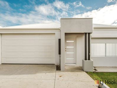 1/61 Girrawheen Ave, Girrawheen WA 6064