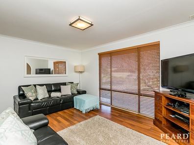 4 Mermaid Way, Heathridge WA 6027