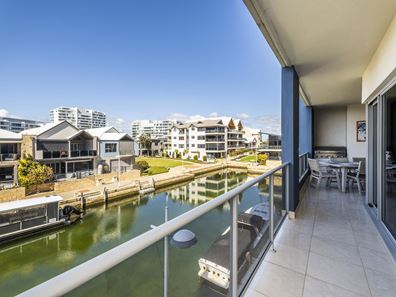 3/7 Florian Mews, Mandurah WA 6210