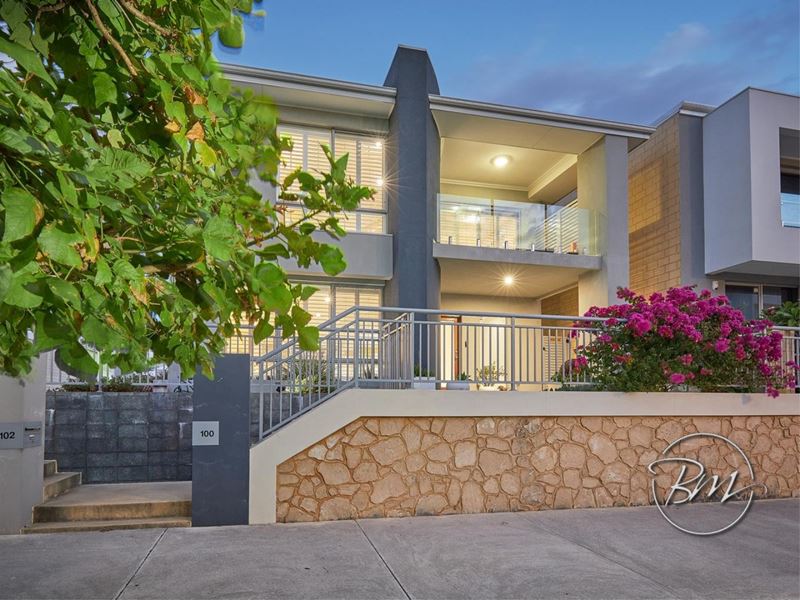 100 Orsino Boulevard, North Coogee WA 6163