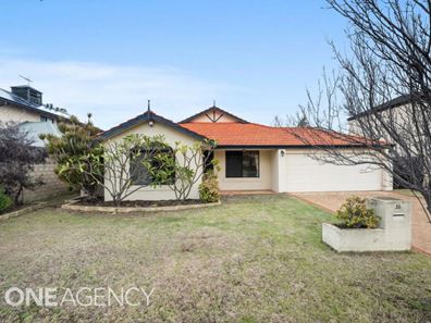 33 Cheval Place, Canning Vale WA 6155