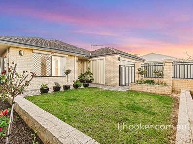 45 Reginald Street, Queens Park WA 6107