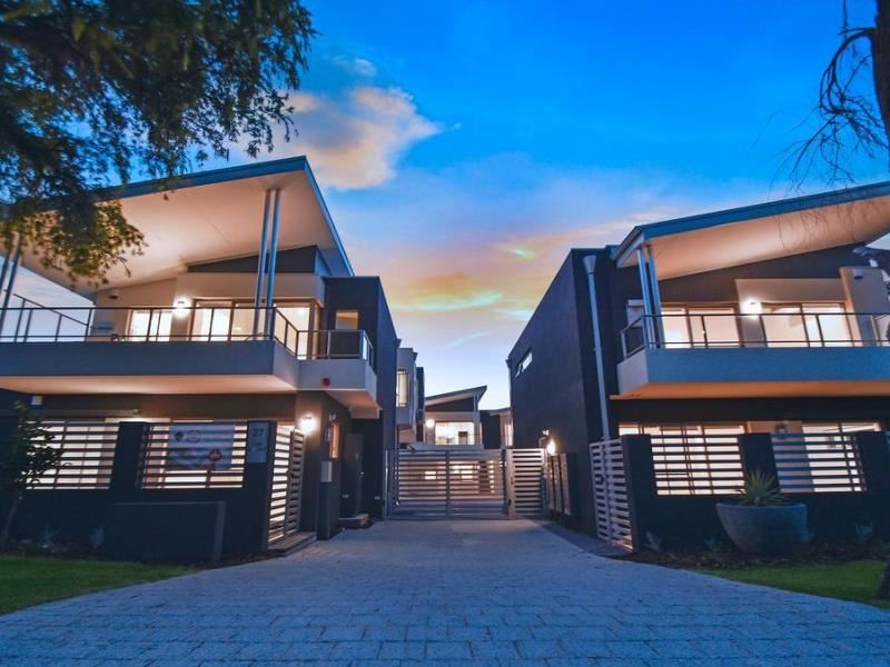 2/27 Jugan Street, Mount Hawthorn