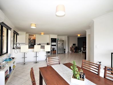 3 Burleigh Drive, Australind WA 6233