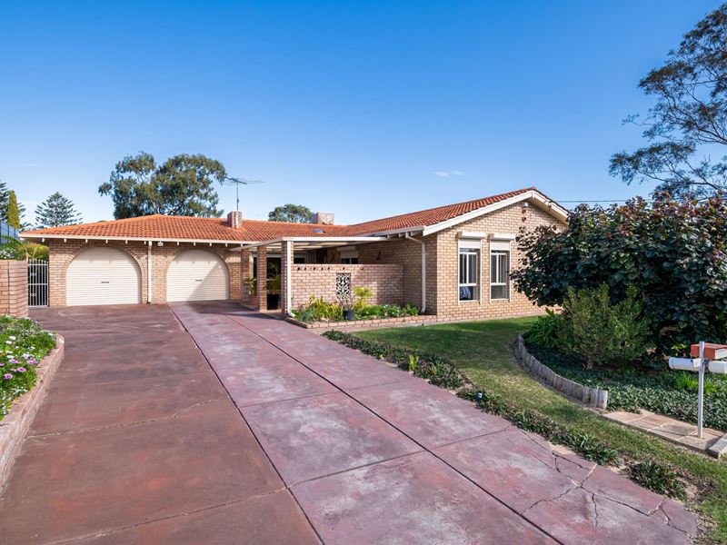 11 Mason Way, Padbury