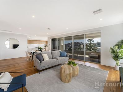 68 Boardwalk Boulevard, Halls Head WA 6210