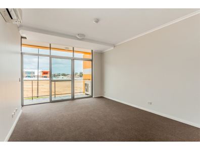 34/10 Pimlico Crescent, Wellard WA 6170