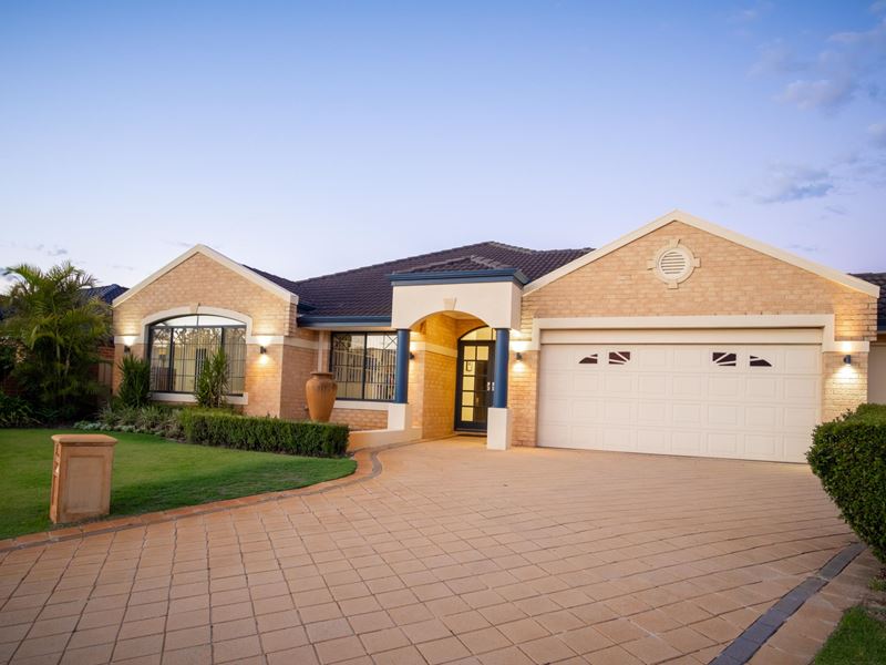 4 Kiah Mews, Canning Vale WA 6155