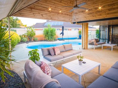 4 Kiah Mews, Canning Vale WA 6155