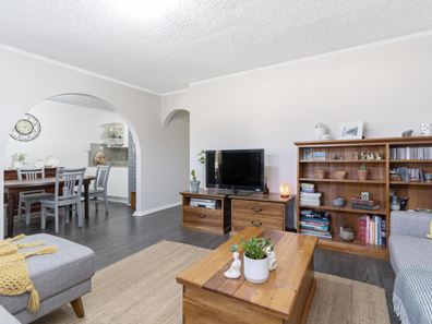 17/32 Camboon Road, Morley WA 6062