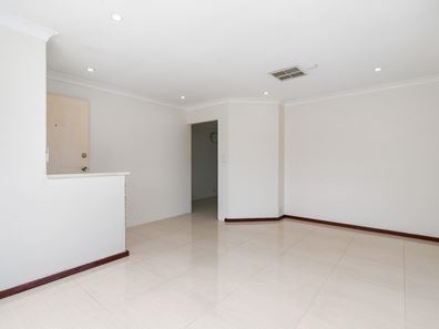 43 Mandarin Way, Seville Grove WA 6112