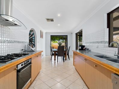 4 Ollis Street, Greenwood WA 6024