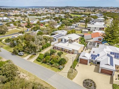 4 Banjuna Street, Falcon WA 6210