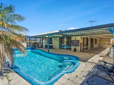 38 San Sebastian Blvd, Port Kennedy WA 6172