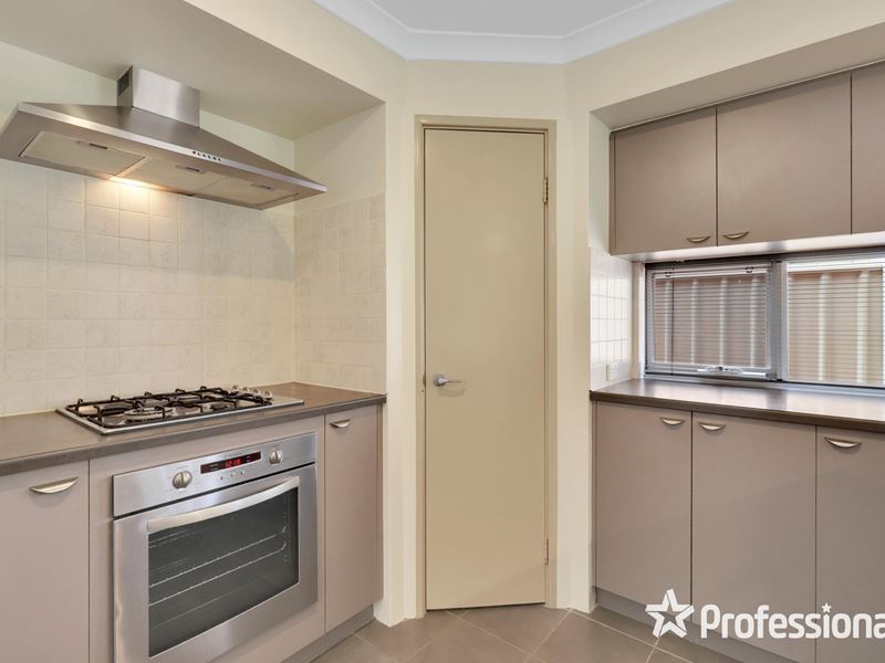 27B Wiltshire Avenue, Thornlie