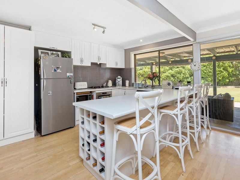 8 Savoir Court, Craigie