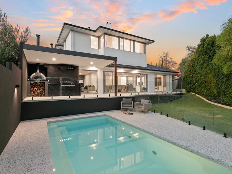 52 Cowper Road, Sorrento