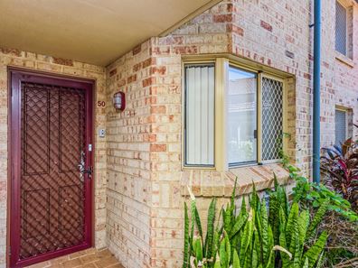 50/39 Elizabeth Street, Cloverdale WA 6105