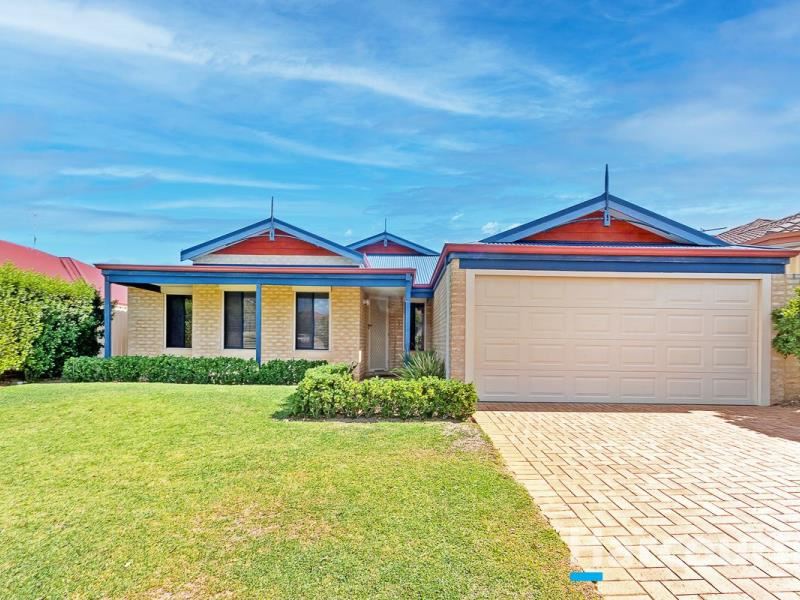 22 De Crillon Way, Currambine