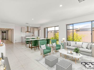 18 Novelli Parade, Piara Waters WA 6112