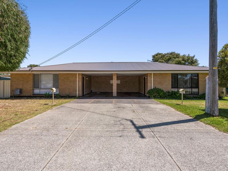 4 Royal Road, Safety Bay