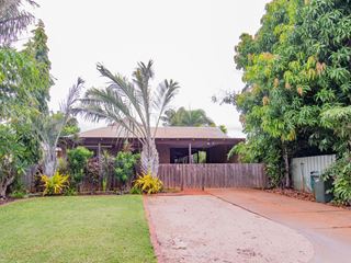 8A Hawkes Place, Cable Beach