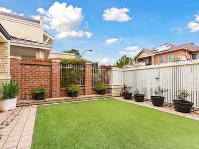 3 Heirisson Way, Victoria Park WA 6100