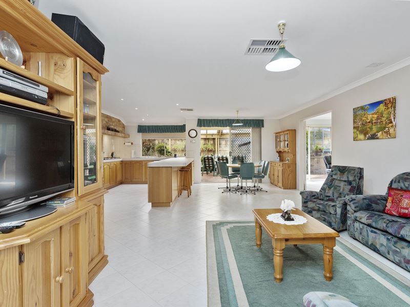 4 Beddi Road, Duncraig