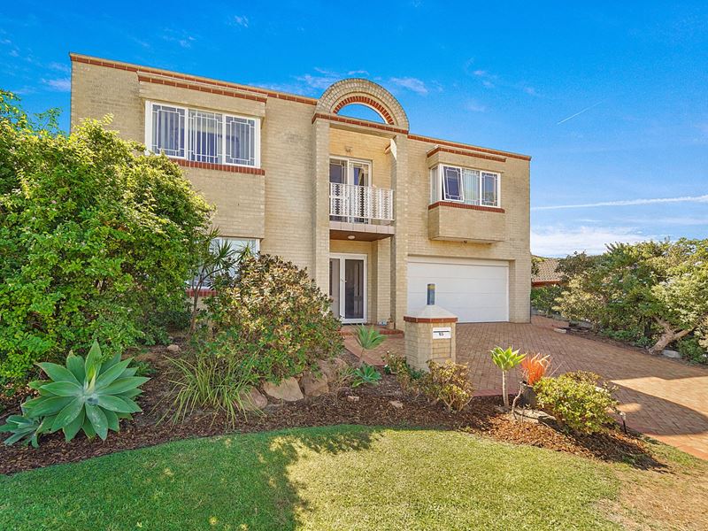 83 Cook Avenue, Hillarys