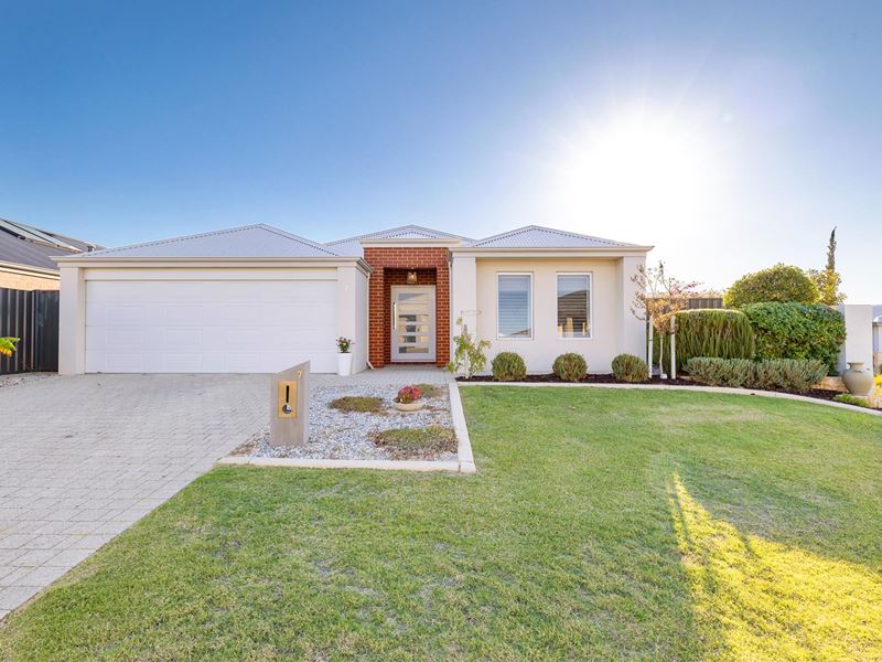 7 Missingham Avenue, Alkimos WA 6038