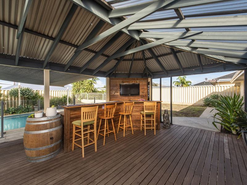 28 Miltona Drive, Secret Harbour