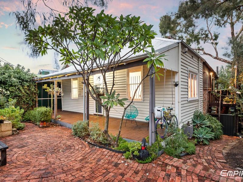 3 McCleery Street, Beaconsfield