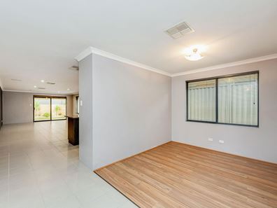 17 Rubens Circuit, Baldivis WA 6171