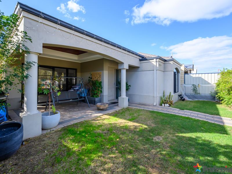 3 LANDLEY LINK, Meadow Springs