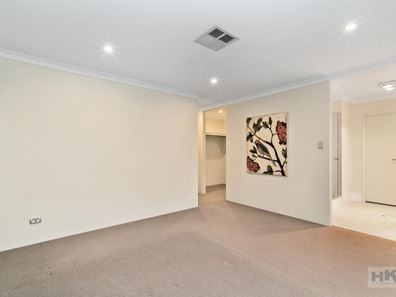 5 Virago Street, Aveley WA 6069