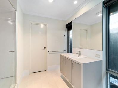 5 Virago Street, Aveley WA 6069