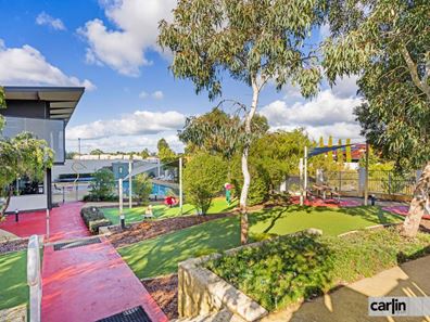 8/34 Malata Crescent, Success WA 6164