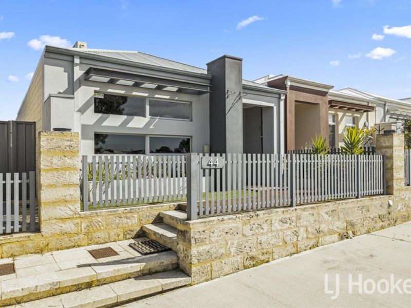 44 Pickering Gardens, Alkimos WA 6038