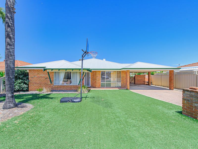 13 Lucinda Court, Huntingdale WA 6110