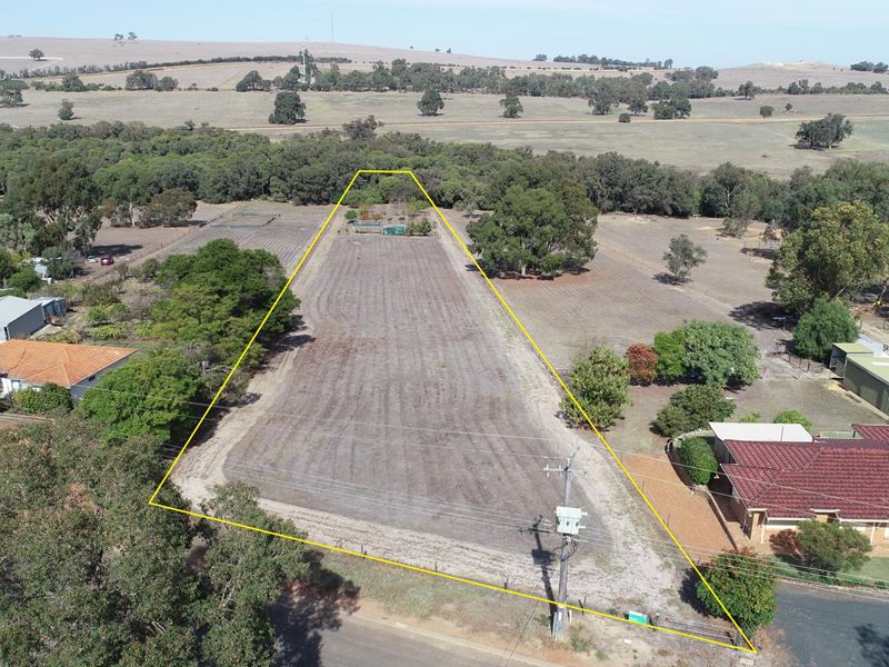 80 Robinson  Street, Gingin