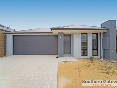 11 Variegate Road, Baldivis WA 6171