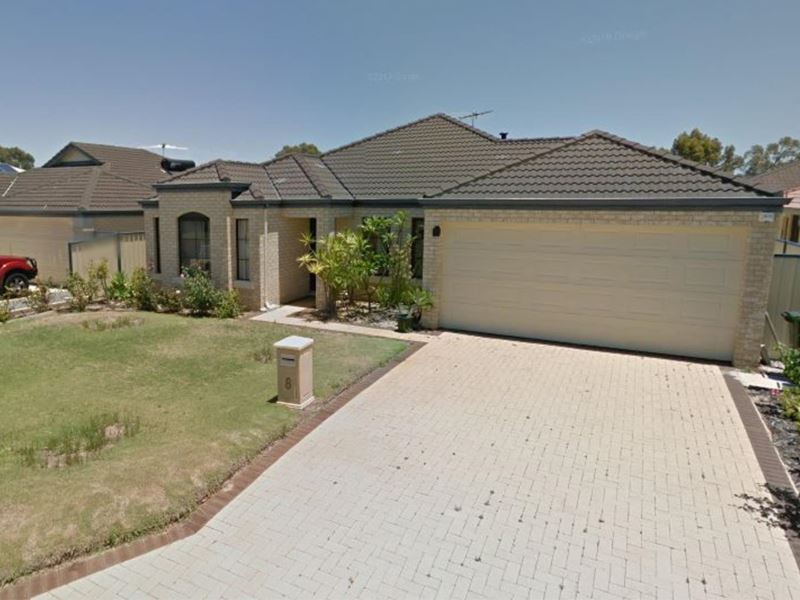 8 Sorrento Turn, Secret Harbour