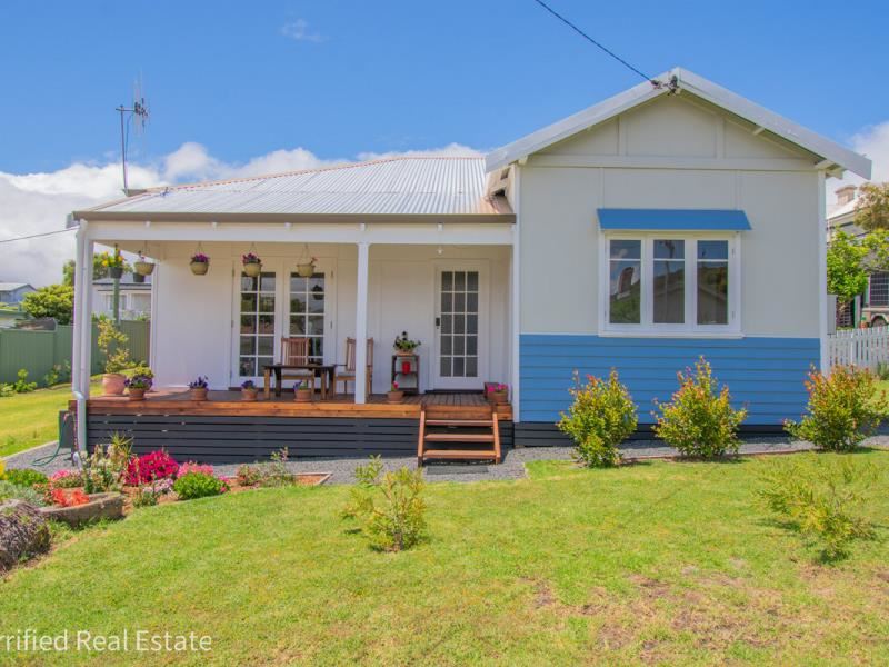 8 Alicia Street, Mount Melville