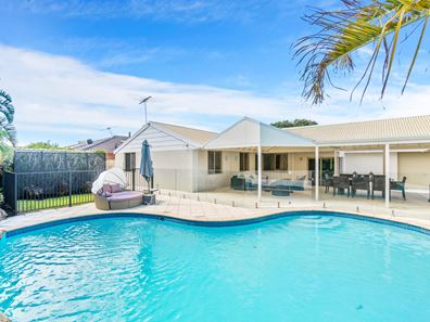 14 Barranjoey Way, Sorrento WA 6020