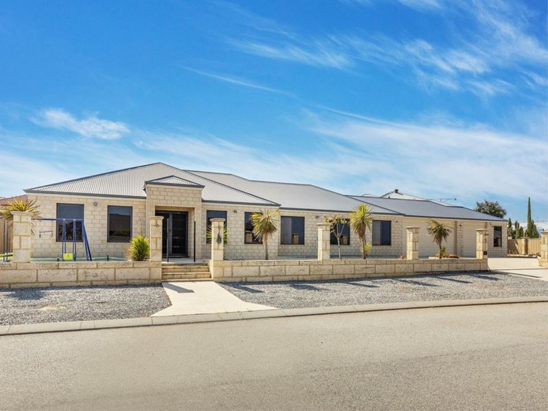 2 Hillsborough Parkway, Ridgewood