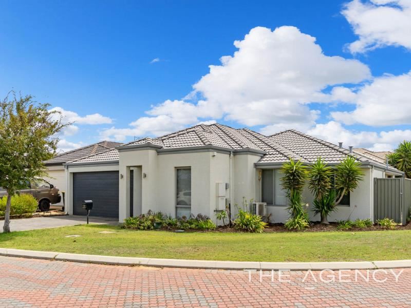 71 Portaferry Gardens, Ridgewood