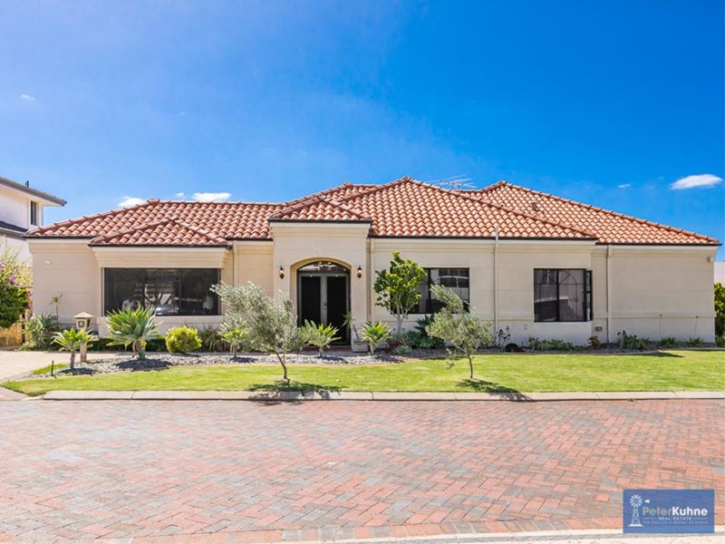 2 Felicia Court, Dianella